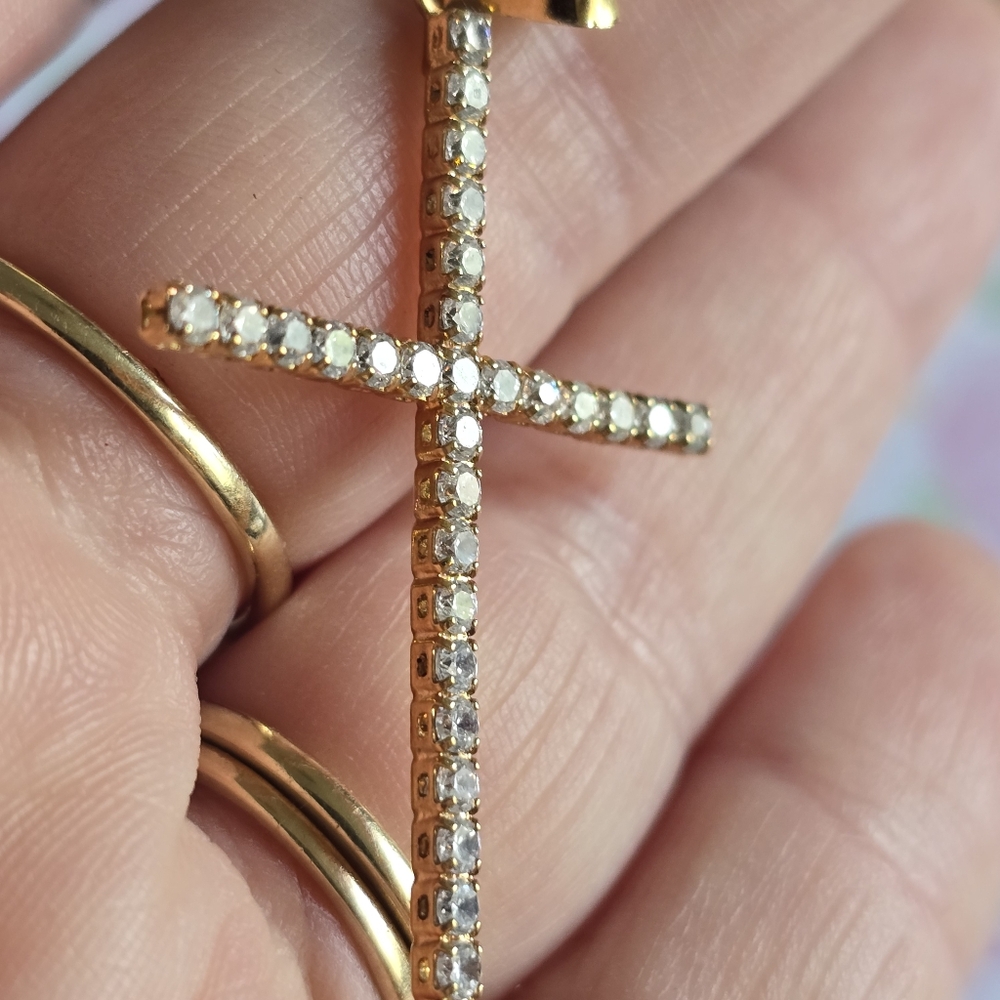 Cross pendant gold tone clear rhinestones religious christian jewelry - Picture 4 of 11